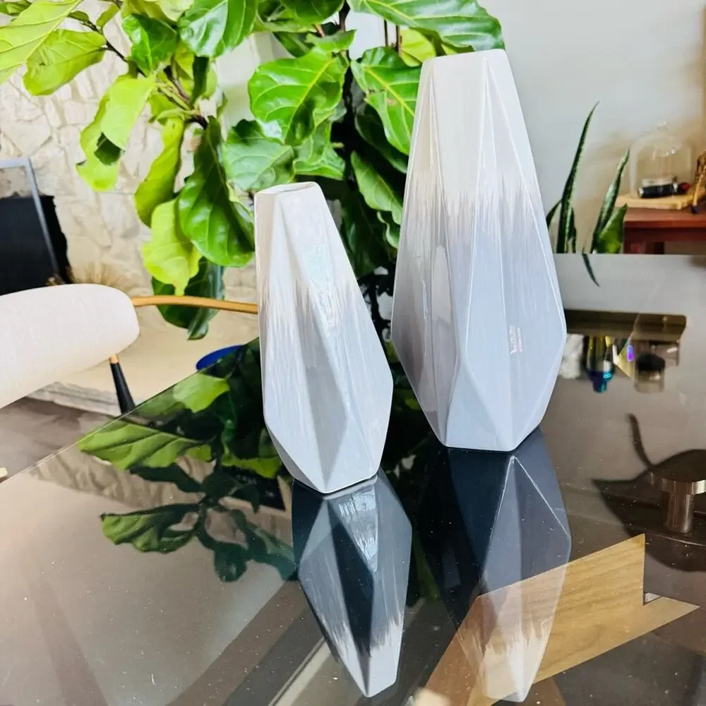 2 VINTAGE White Grey Gray Ridged Ceramic Vase Decor Mid Century Modern Retro - Picture 8 of 9